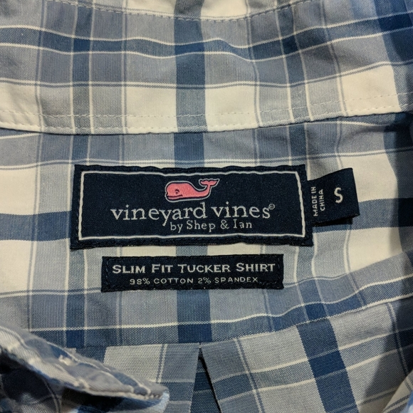 Vineyard Vines Men's Shirt - Picture 6 of 7